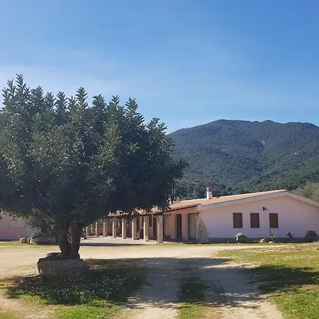 Farm stay Agriturismo Sa Mandria *